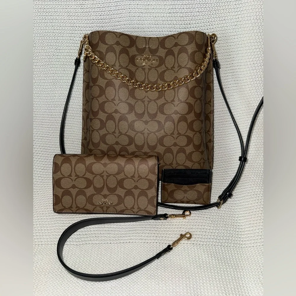 Coach Brown and Black Shoulder Bag Set - Picture 2 of 10